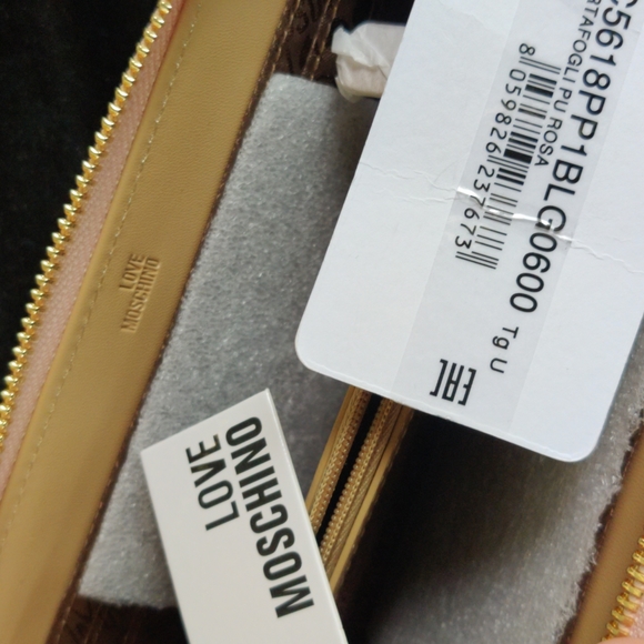 Brand new Love Moschino studded light pink wallet - Picture 7 of 7